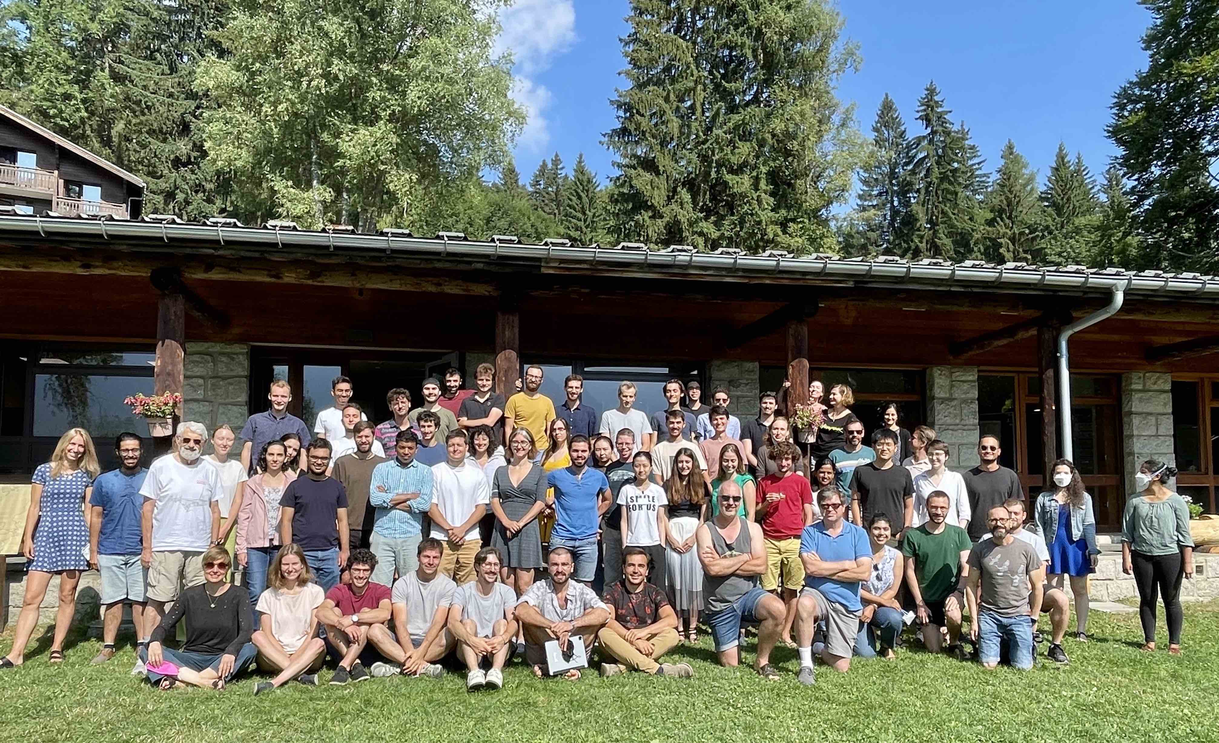 Summer school on Statistical Physics & Machine learning A Summer